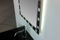 CORNICE MOD. C5 con led perimetrale e telaio lucido